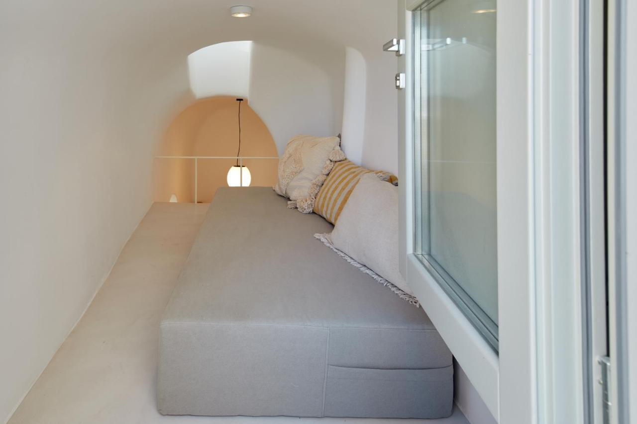 Thiro Exclusive With Private Jacuzzi Apartment